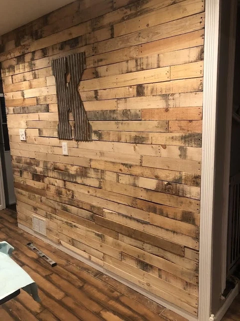 200 Reclaimed Pallet Boards - 160 SqFt