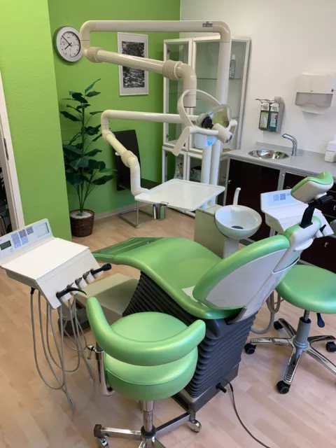 RABATT Sirona C4 Linkshänder, generalüberholte Einheit Dental Geräte auf 400 qm