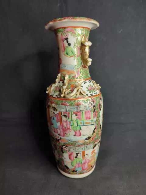 Ancien vase en porcelaine de Chine, Canton du XIXème siècle 2
