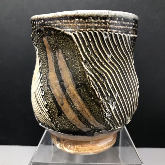 RUTHANNE TUDBALL Studio Pottery - Salt Glazed Incised Stoneware Yunomi #1270