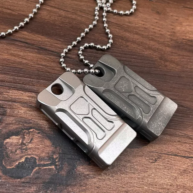 Titanium alloy Outdoor Survival Whistle Rescue Whistle Necklace Key Pendant