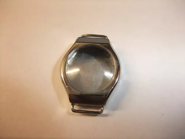 Original DDR Produktion Gehäuse mit Uhrglas Ruhla Glashütte Uhr 27,0 x 20,0 mm