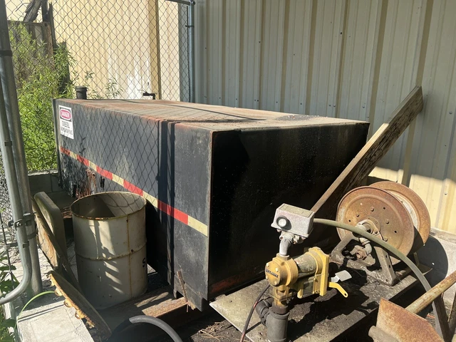 700 Gallon Diesel Tank