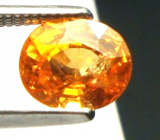 Grenat Mandarin - Ovale à Facettes 1,00ct.5, 1x6, 1mm (1725A)