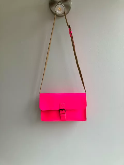 Brand new unused with tags Barbara Wiggins neon pink satchel bag