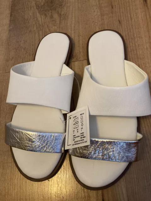 LADIES JD WILLIAMS Sandals Pink Diamante With Heel.elegant