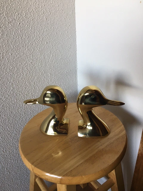 Vintage VIRGINIA METALCRAFTERS VM Brass Duck Bookends. Heavy 5” X 5” X 2.5”