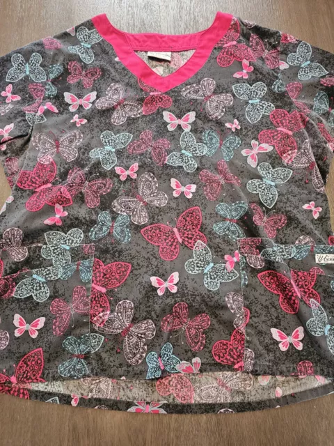 UA Women's Butterfly Print Scrub Top Size 2XL