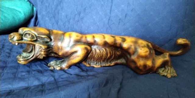 Statua scultura Tigre in legno vecchia lunghezza 51 cm.