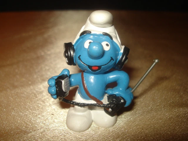 Figurine Schtroumpf Pilote Automobile Rouge – Années 80, Peyo / Schleich