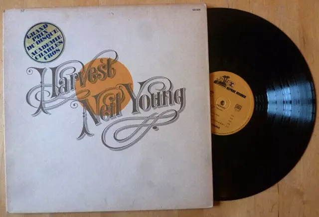 33t LP NEIL YOUNG : Harvest