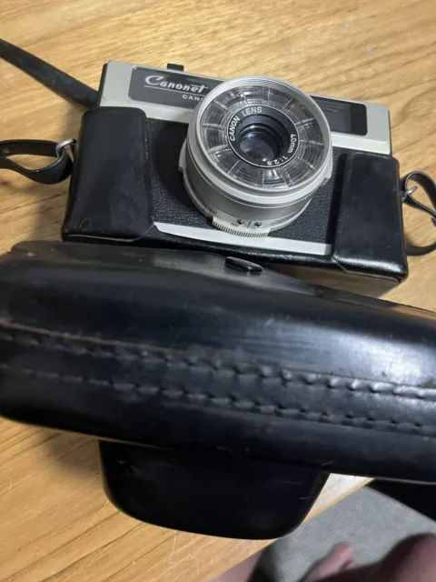 Canon Canonet 28 Camera 40mm f2.8, Leather Case  Original
