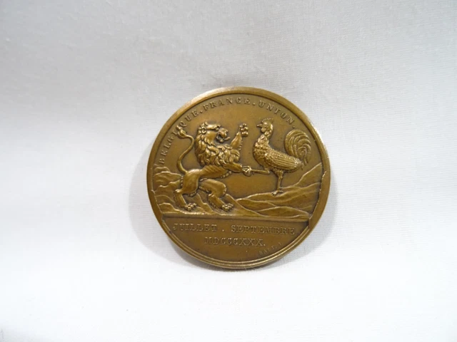 Ancienne Médaille Union Vélocipédique De France UVF - Cyclisme Vintage - Pendentif