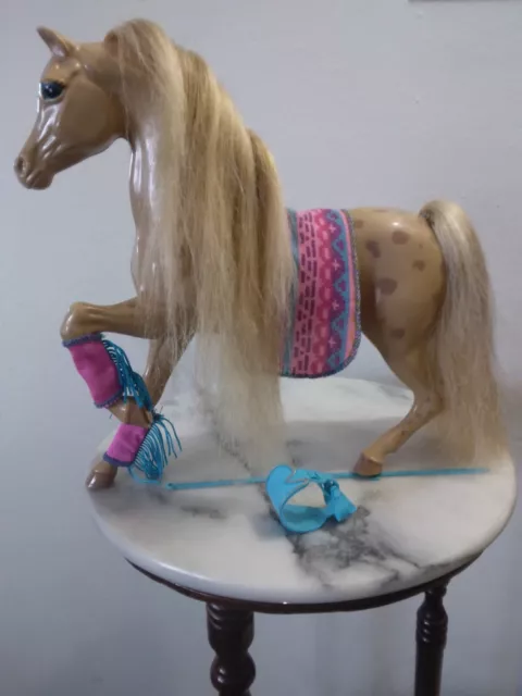 Vintage Western Fun Barbie Sun Runner Horse by Mattel 1990