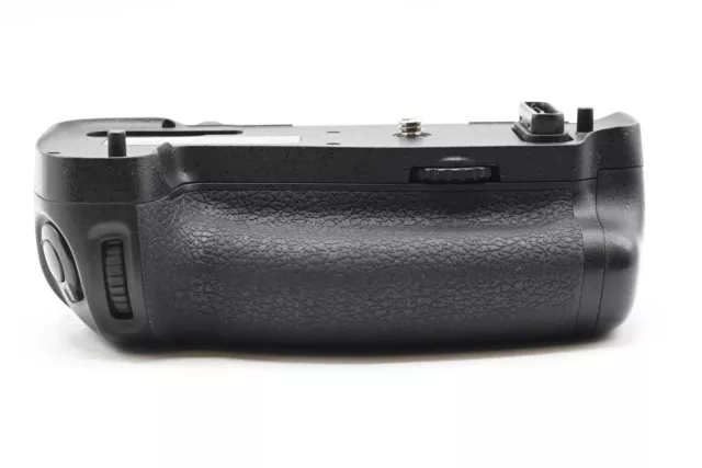 Genuine OEM Nikon MB-D16 Multi Power Battery Pack Grip for D750 #880