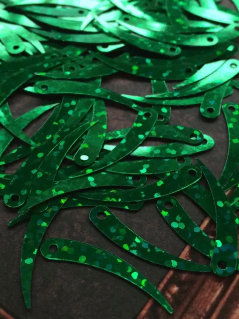 Sequins 23mm (1inch) Christmas Green Laser Hologram Metallic Comet Tusk x 100