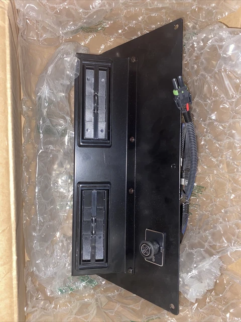 MCC Mobile Climate Control Blower Driver's Booster Assembly/24V PN 15-0586