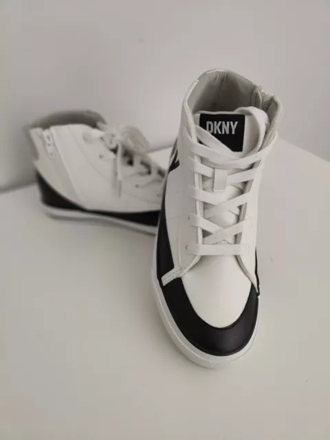 DKNY GIRLS & BIG KID HANNAH LEENA HIGH TOP SNEAKERS Sz 5 2