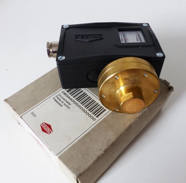 Winkel-Pneumatikventil DN20 3/4 Zoll SS304 Schrägsitzventil PGK20-P Winkel-Pneumatikventil DN20 3/4 Zoll SS304 Schrägsitzventil PGK20-P