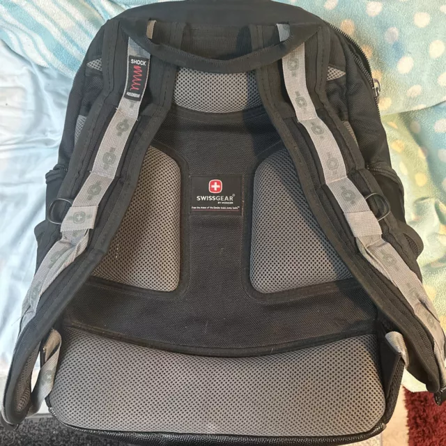 wenger swissgear 17.1 inch laptop backpack