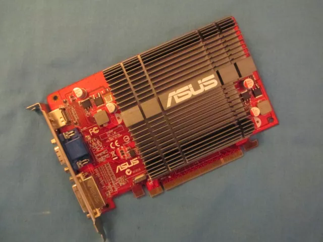 ASUS EAH4350 SILENT DI 1GD2 A 1GB GDDR2 PCI E Graphics Card HDMI