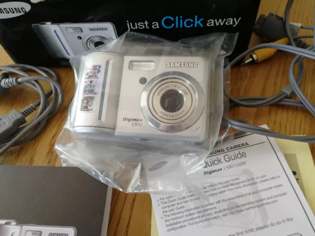 Samsung Digimax S500 digital camera IN BOX & WORKING