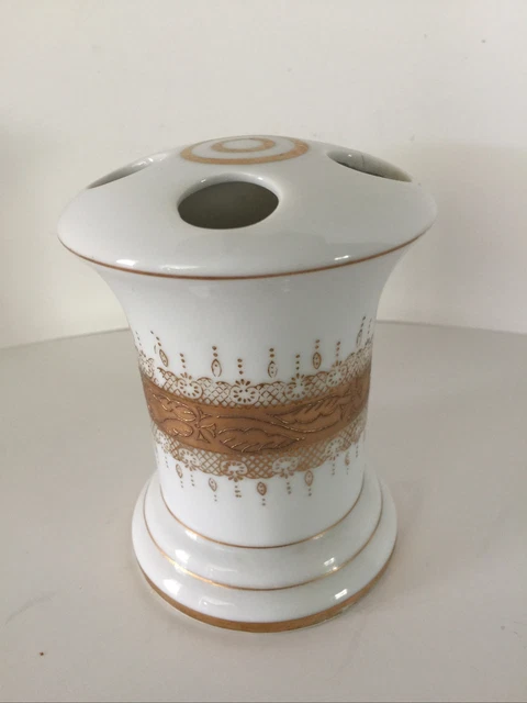 Vintage Lefton  Porcelain Toothbrush Holder Gold Lace Design With Relief