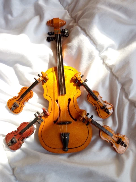 maison poupée lot 5 instrument de musique bois 1 contre basse + 4 violons