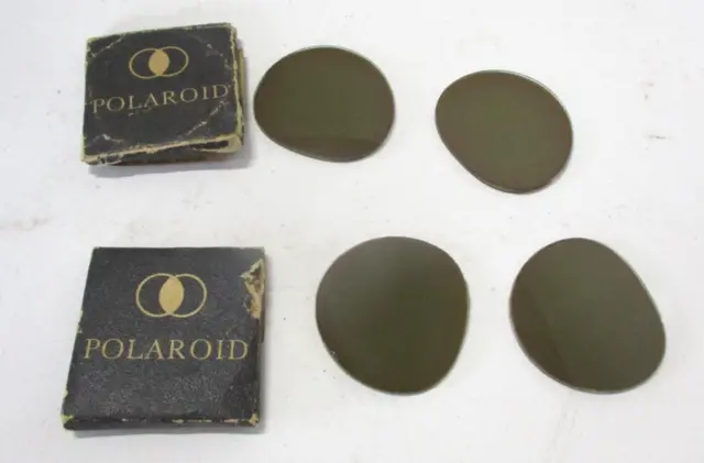 Dos kits de lentes de bolsillo Polaroid vintage