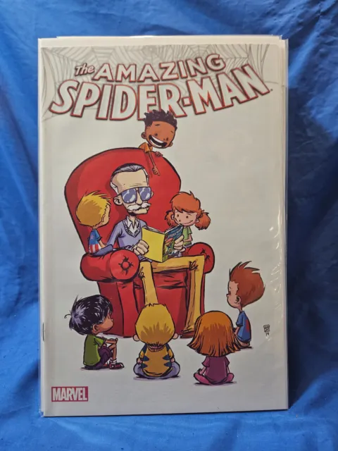 Amazing Spider-Man #9 Skottie Young Color Variant Stan Lee C2E2 Exclusive Vf+