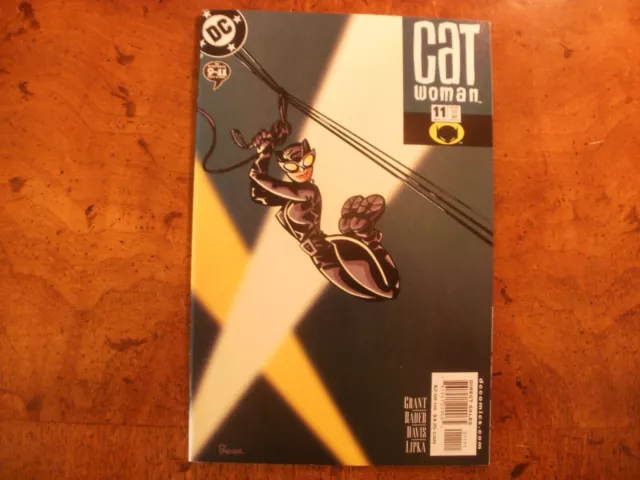VF DC 2002 Series Comic: CATWOMAN #11 (Vol 3) Selina Kyle Gotham Parker Cover