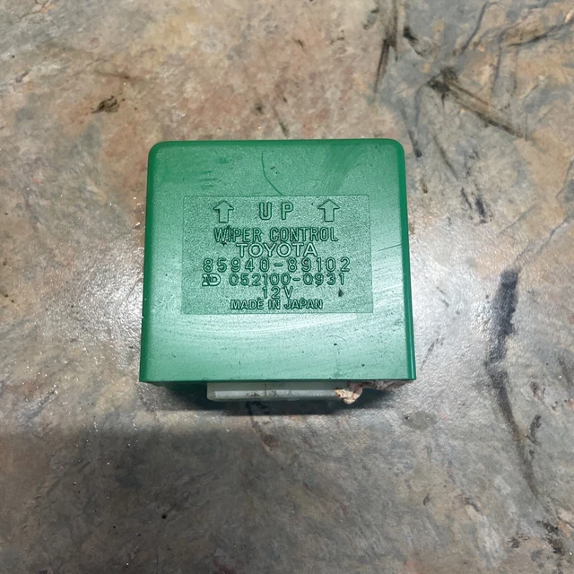 TOYOTA HILUX PICKUP Truck 4Runner WINDSHIELD WIPER RELAY 84 85 86 85940