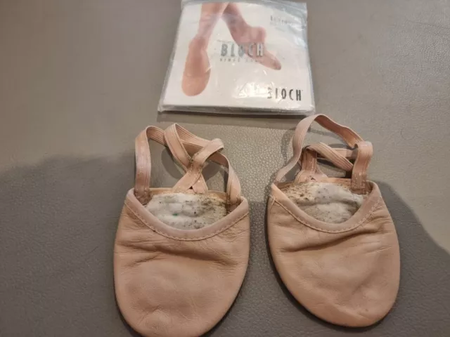 Tan/PNK BLOCH ½ Ballet Shoe Ladies Extra Small XSM
