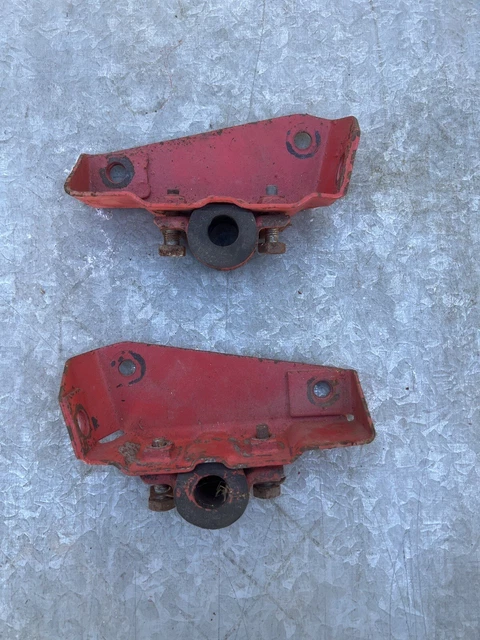 FORD ESCORT MK1 Front Anti Rollbar Mounts Pair GENUINE FORD With ford-escort-mk1-front-anti-rollbar-mounts-pair-genuine-ford-with