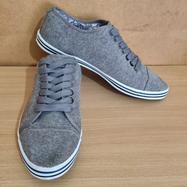 Nanny state sale white trainers