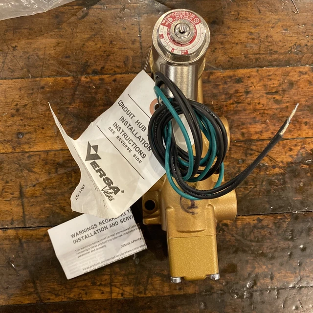 VSG-3421-3567-D024 VERSA 3 way solenoid valve 24VDC 3/8" NPT