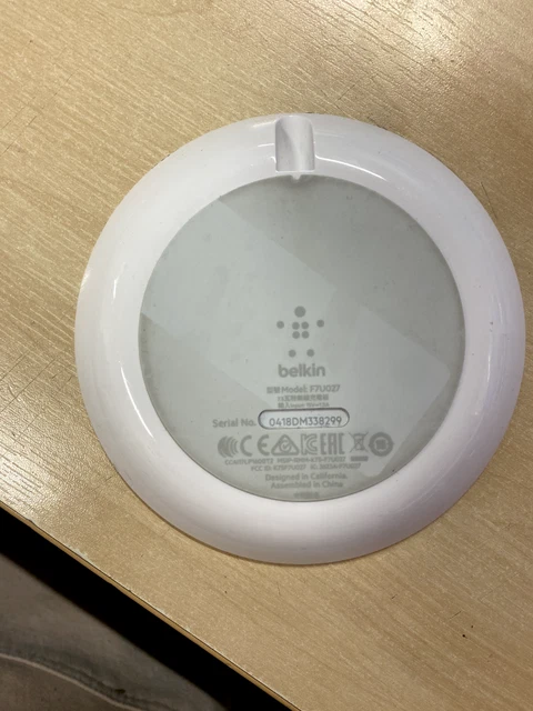 Belkin Boost up Qi Wireless Charging Pad - White *FAULTY*
