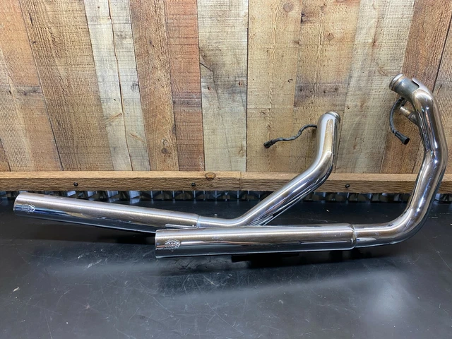 vance and hines harley pipes