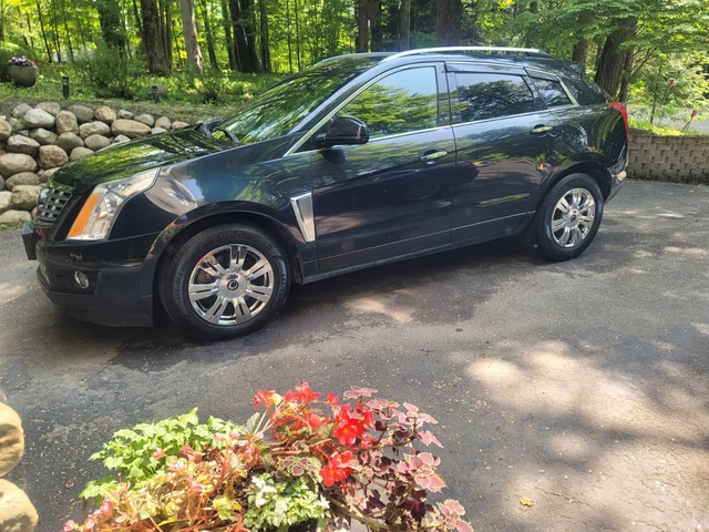 2014 Cadillac SRX LUXURY COLLECTION 2014 Cadillac SRX LUXURY COLLECTION