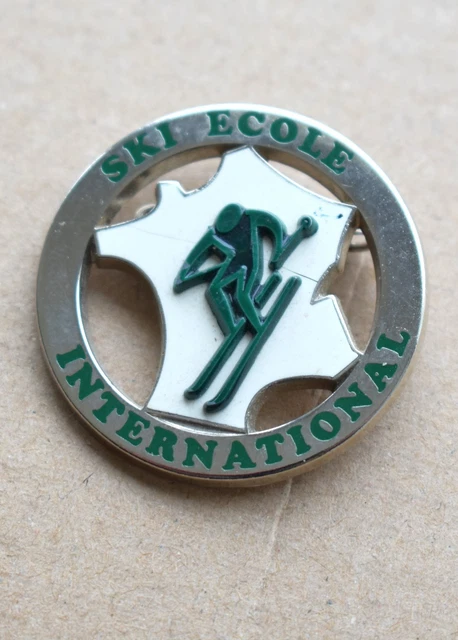 Insigne Ski FFES – Cristal – Club Français – Porté