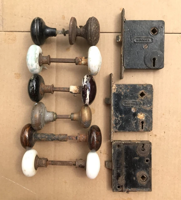 Lot of (13) Antique Door Knobs (Porcelain, Brass) & 3  Lock Sets door hardware