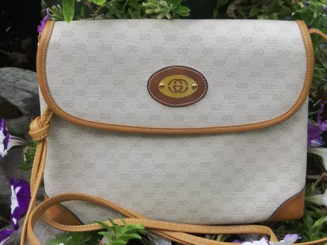Vintage GUCCI CROSSBODY Signature Micro GG Coated Canvas Leather Trim Purse Vintage GUCCI CROSSBODY Signature Micro GG Coated Canvas Leather Trim Purse