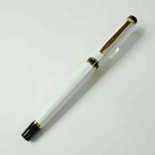 Pilot Namiki Grance Fountain Pen Pearl White Extra Fine (EF) Nib FGRC-12SR-PWEF