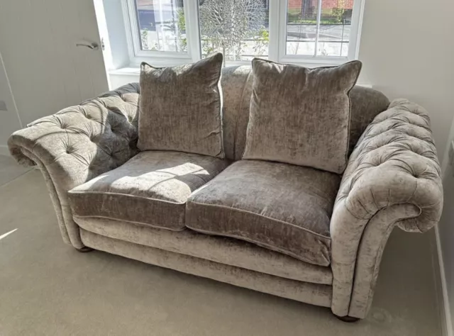 Country Living Luxury Oscar Mink Velvet Chesterfield Sofa In Superb Condition