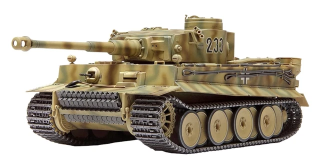 Maquette King Tiger SdKfz 182 – 1/48, Modèle Monté, Chenille à Réparer, Sans Boîte