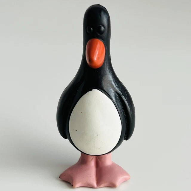 WALLACE AND GROMIT Feathers McGraw Penguin Vintage Figure 1989 1980 s wallace-and-gromit-feathers-mcgraw-penguin-vintage-figure-1989-1980-s