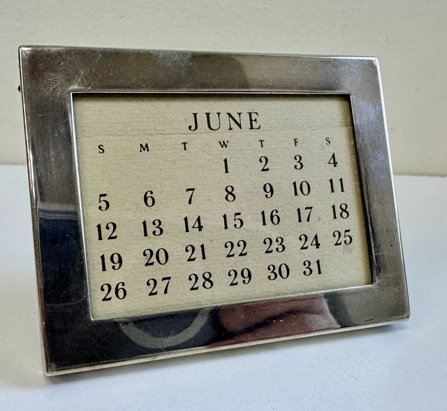 Vintage Tiffany & Co Makers Sterling Frame Desk Calendar Picture Frame Vintage Tiffany & Co Makers Sterling Frame Desk Calendar Picture Frame
