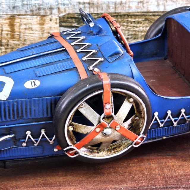 Voiture modèle moulée sous pression VVIKIZY - Modèle de Voiture en Métal - Jouet de jeux
