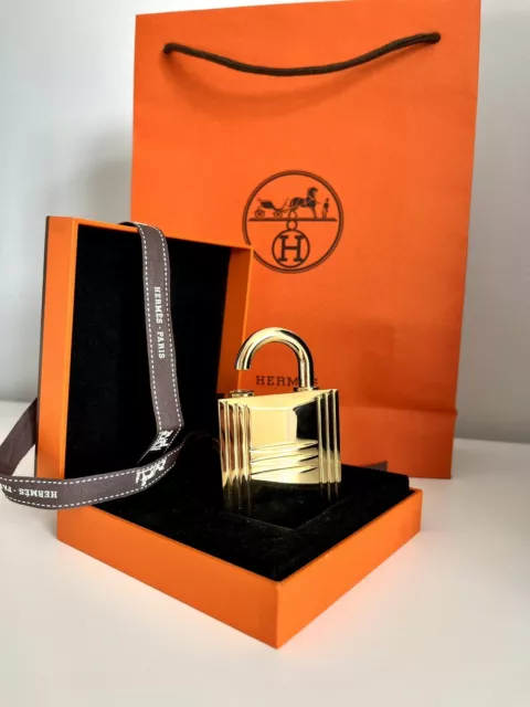Hermes Jour d'Hermes Extrait de parfum refill & Padlock Refillable. Gold. Rare.