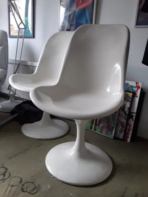 Mid century retro space age tulip chairs